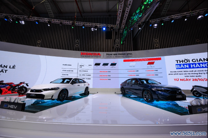 Civic e:HEV RS của Honda Việt Nam tại Vietnam Motor Show 2024. Ảnh: HVN